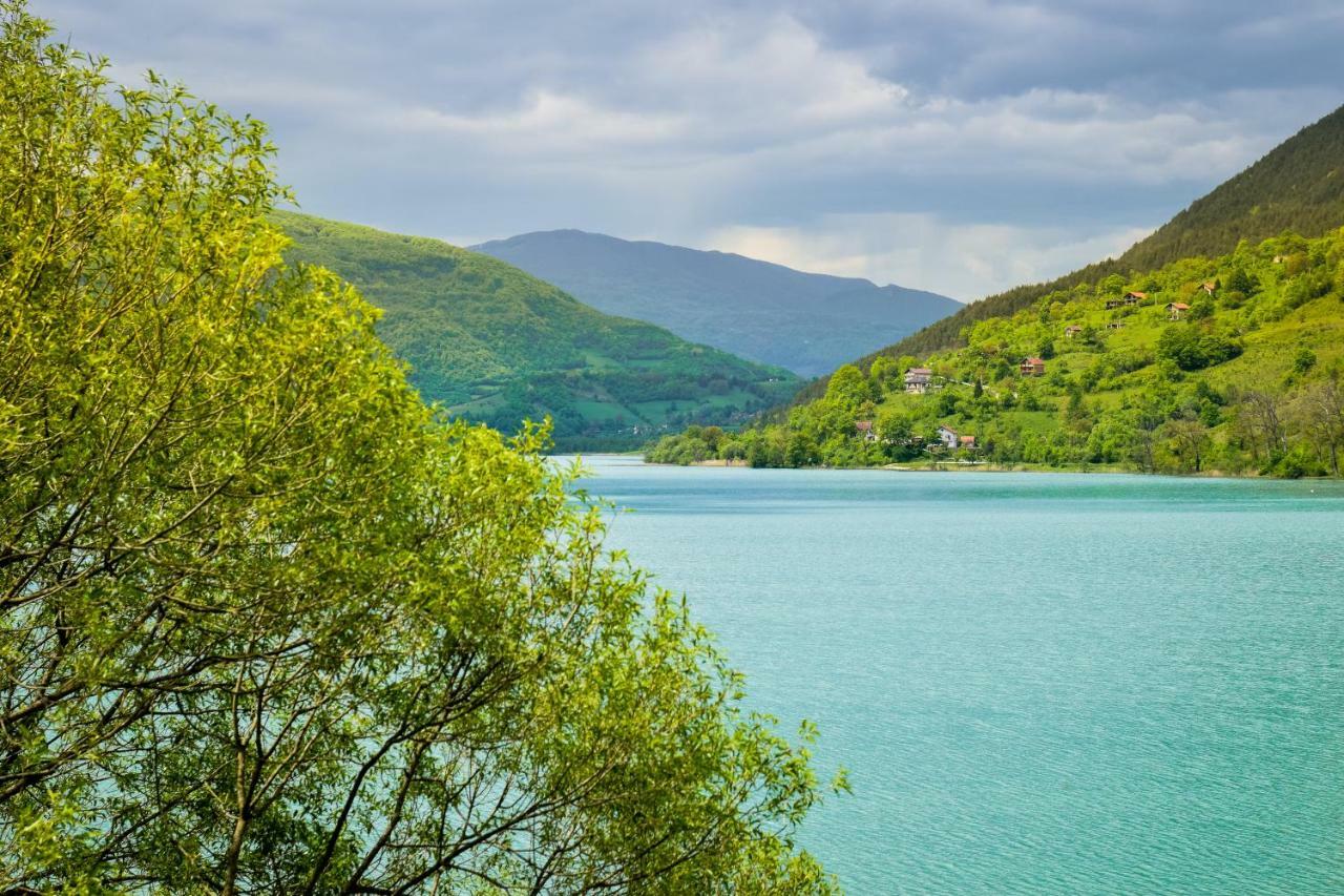 Forest Dream Lake House Яйце Экстерьер фото